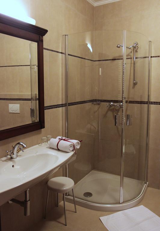 Hotel U Krale Jicin Ngoại thất bức ảnh