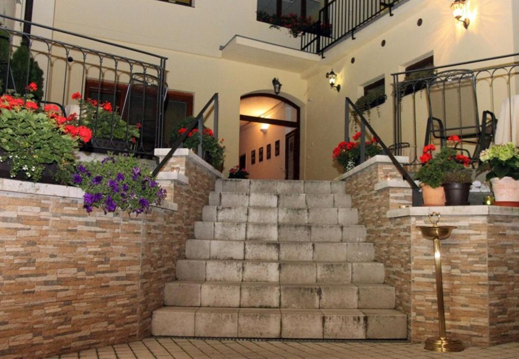 Hotel U Krale Jicin Ngoại thất bức ảnh