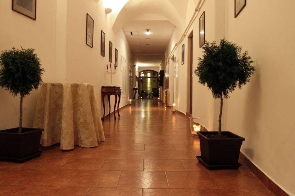 Hotel U Krale Jicin Ngoại thất bức ảnh